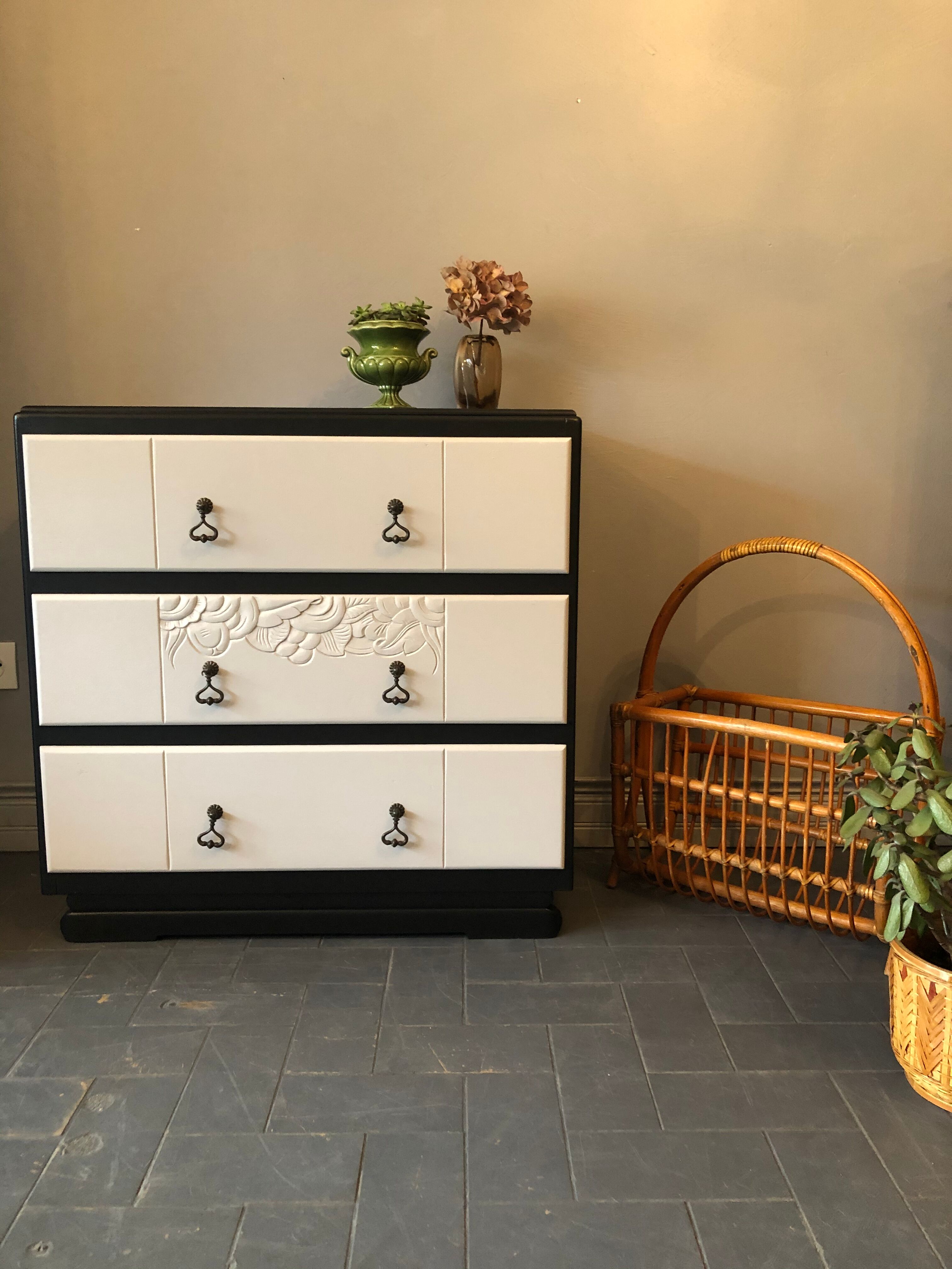 Art Deco dresser