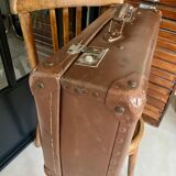 Former vintage suitcase "La Mondiale"