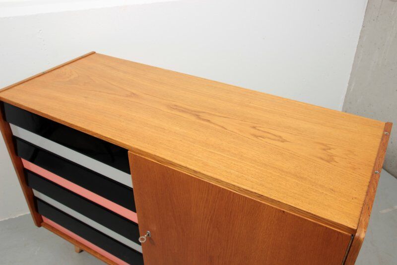 Buffet U 458 de Jiří Jiroutek