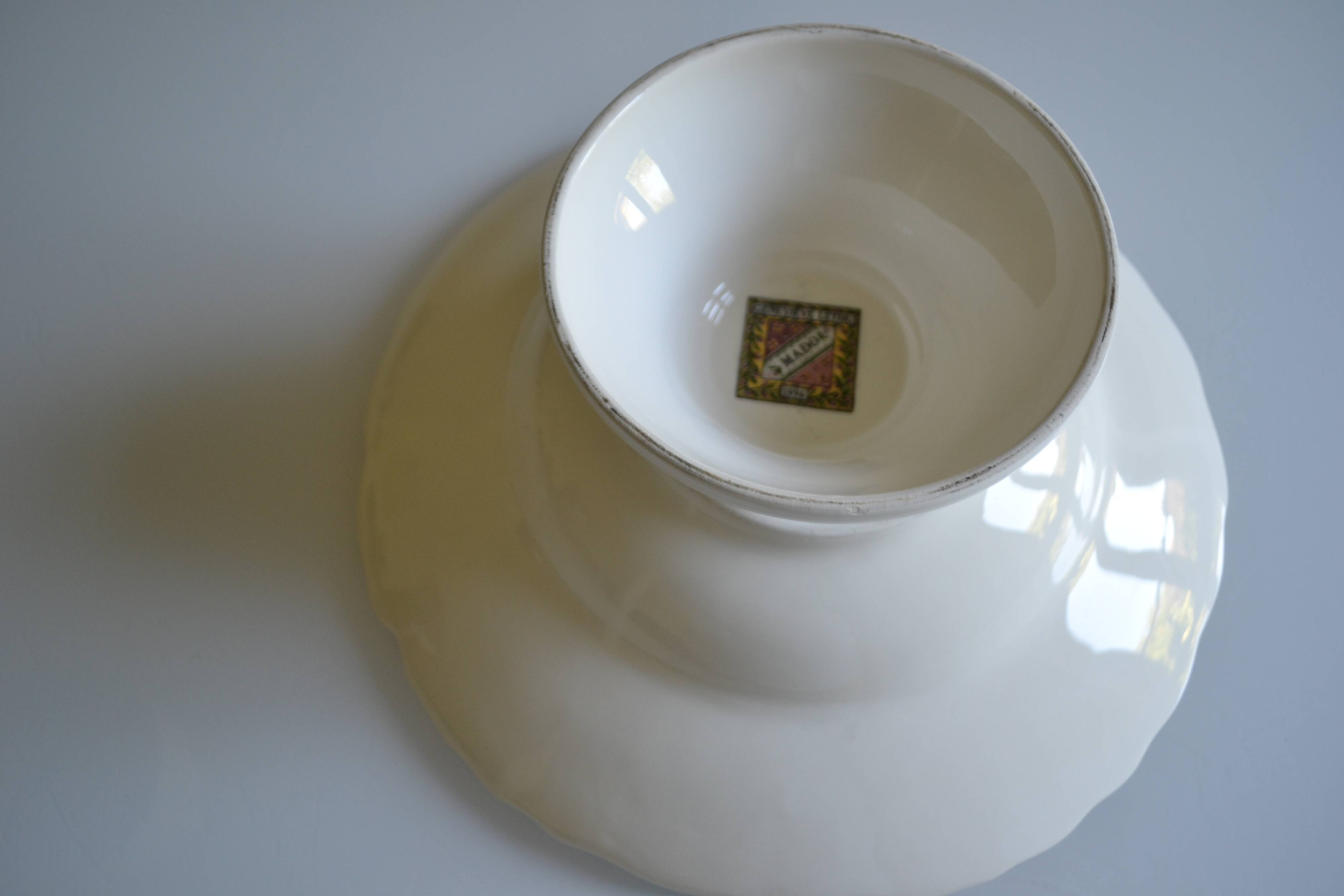 Geneviève Lethu "Mado" large earthenware slip bowl D: 38 cm