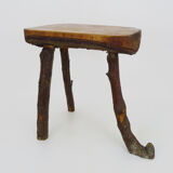 Old Brutalist tripod coffee table with 2 stools