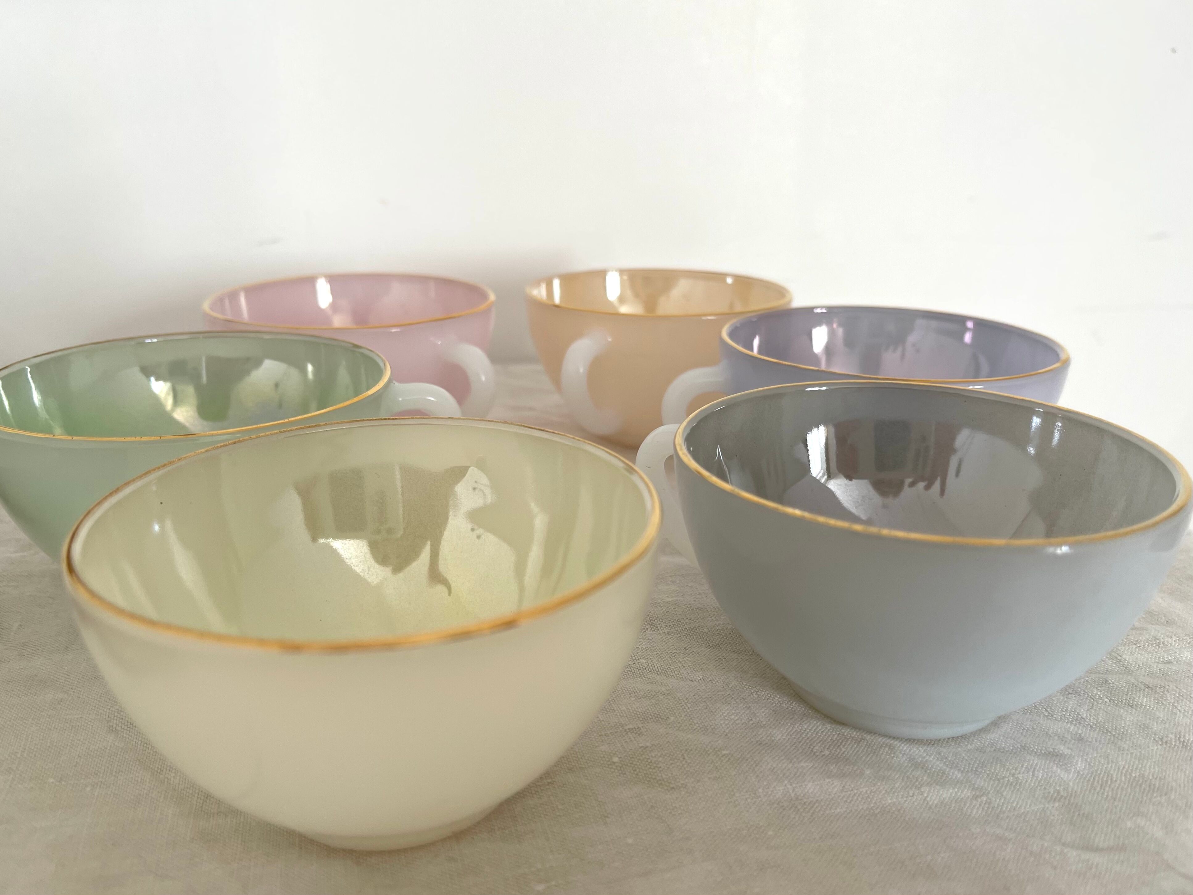 6 cups and saucers Arcopal