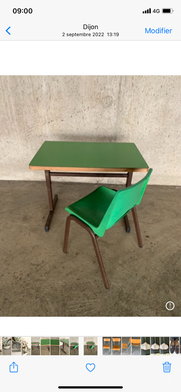 Green children's chair