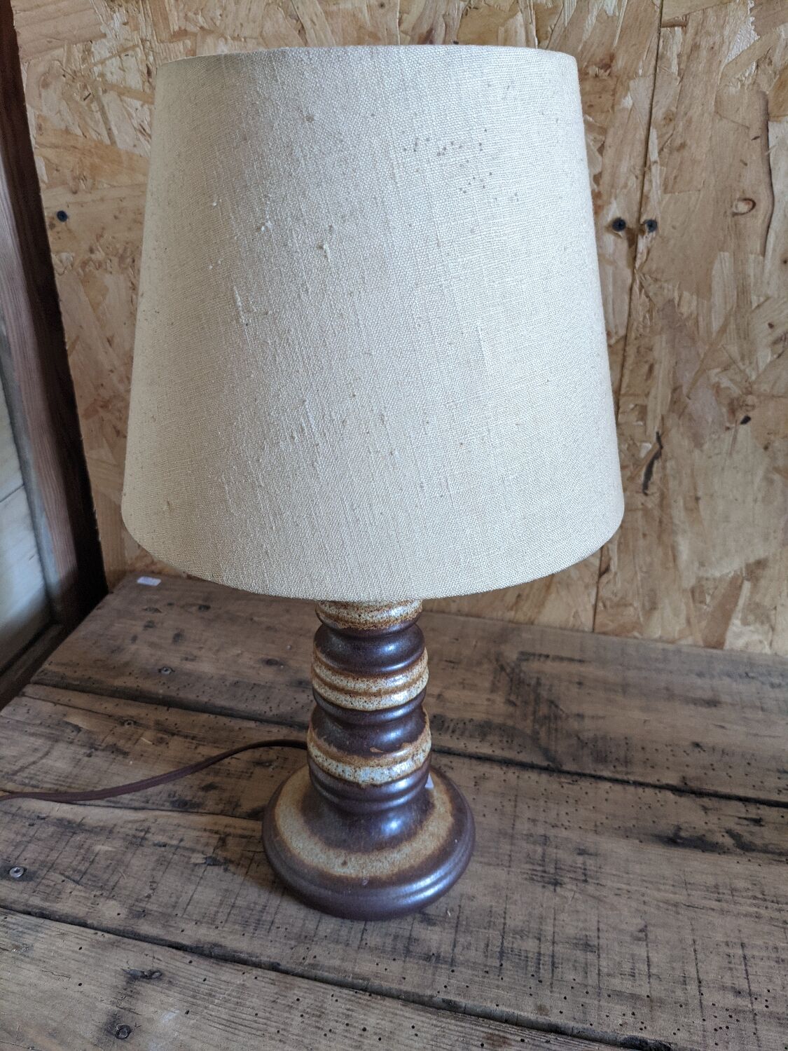 Ceramic lamp