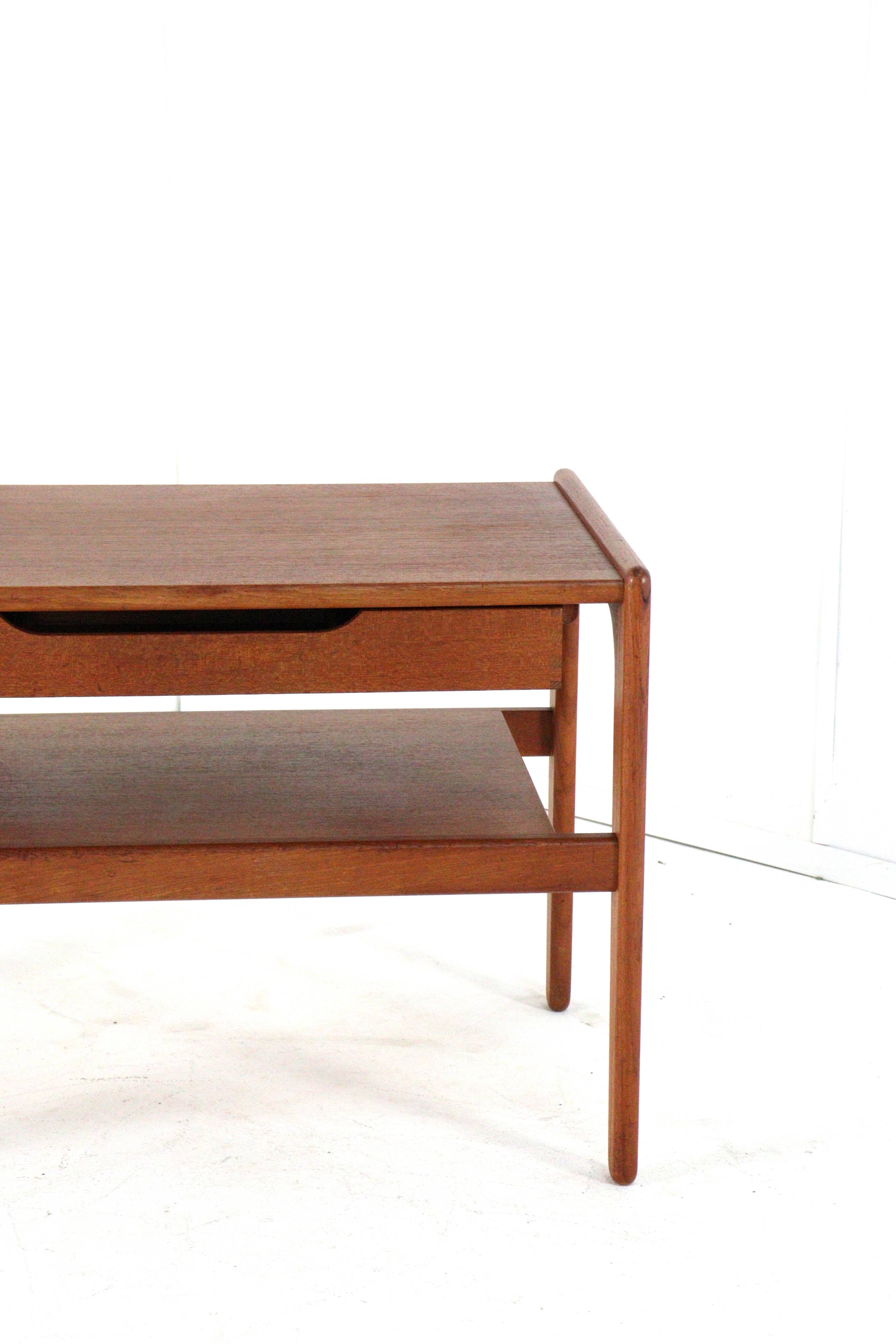 Table de chevet / table d'appoint Salin Nijborg - design danois mid-century moderne