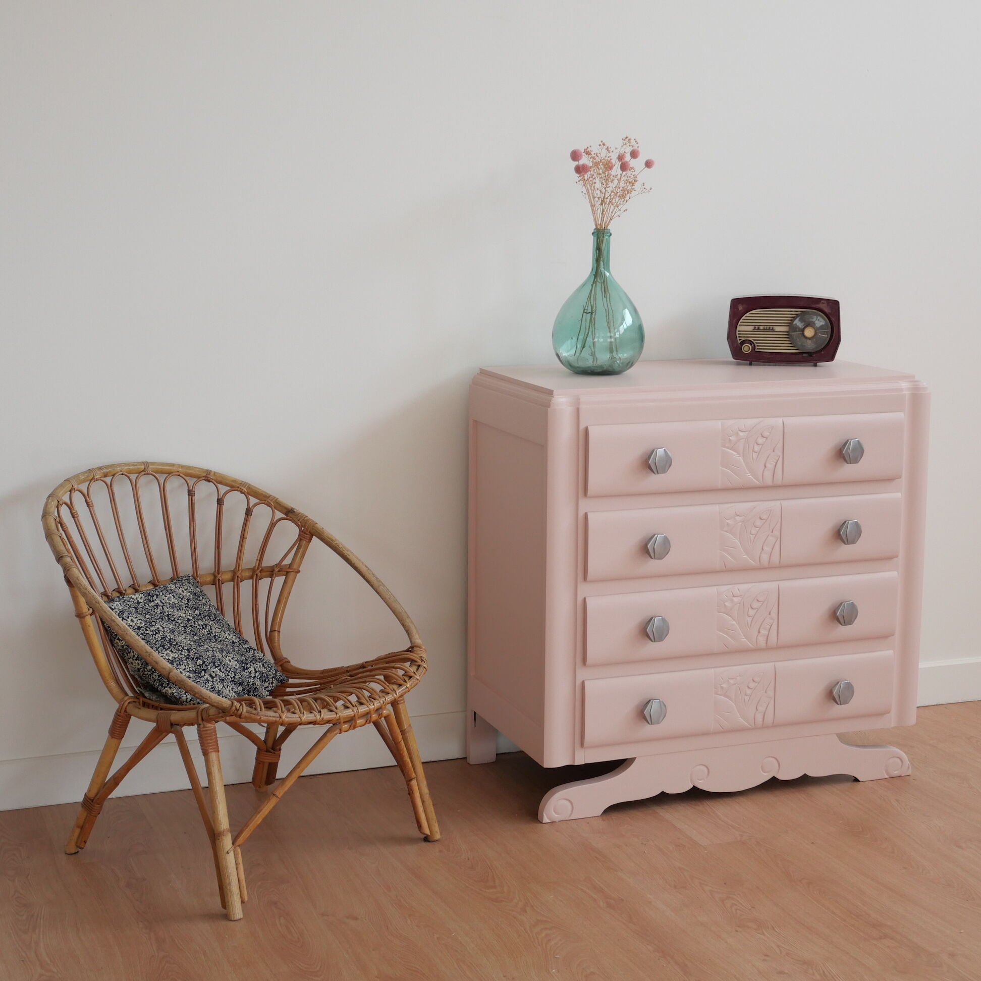 Art Deco style chest of drawers