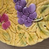 Round slip dish, Sarreguemines earthenware