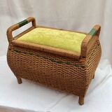 Playing box with two handles towards 1960s dimension: height -46.5cm- width -60cm-Pr-37