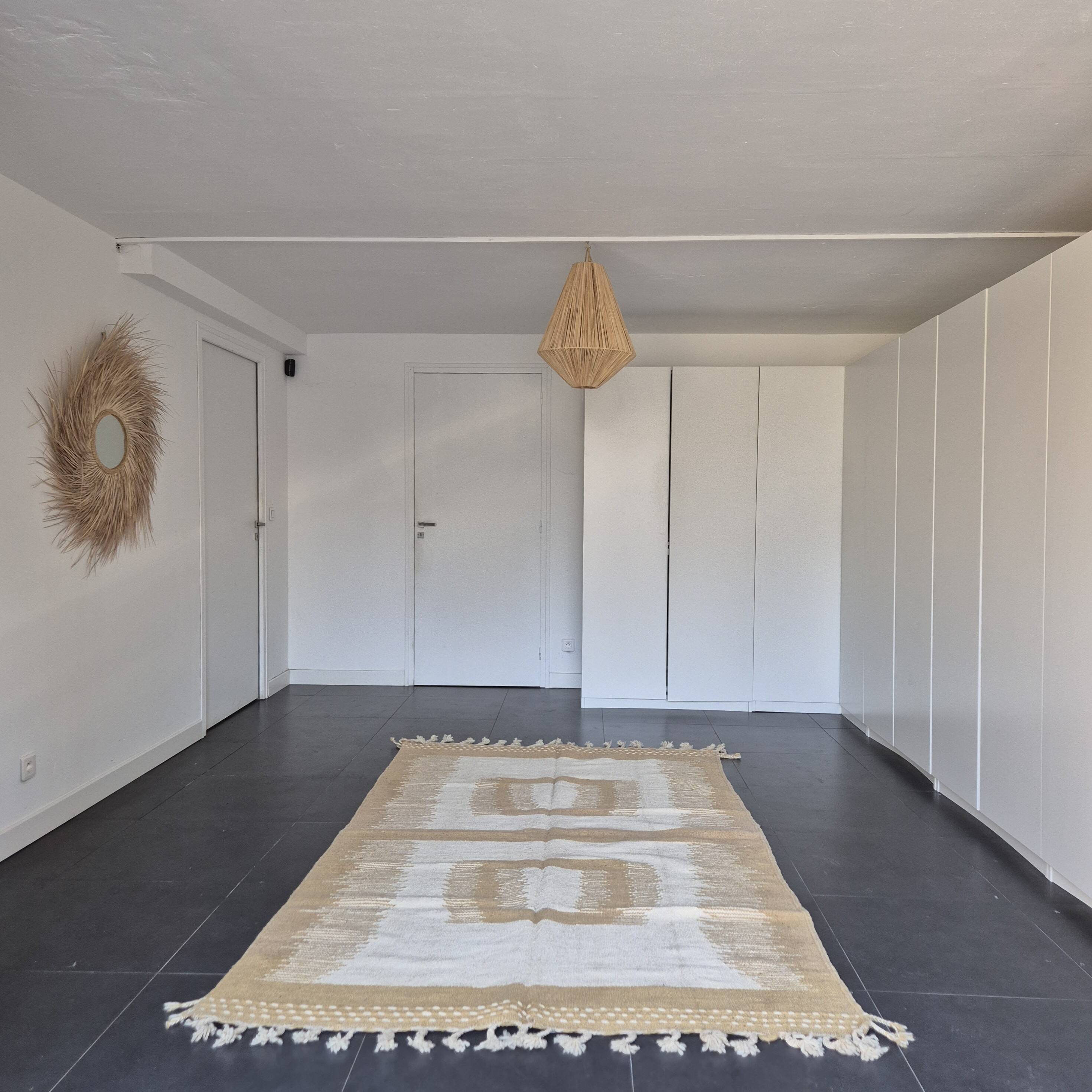 Berber kilim rug 150x260