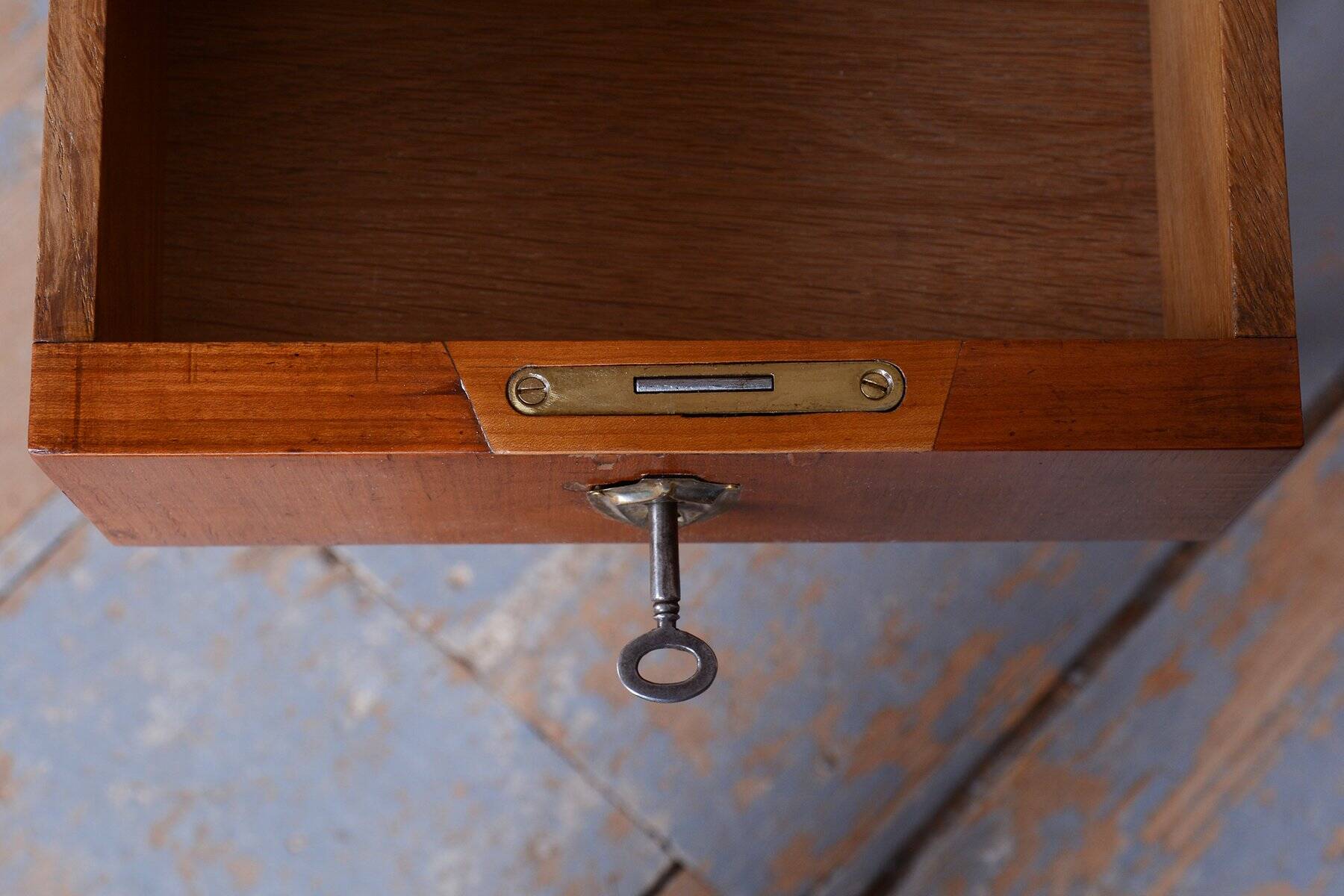 Small Biedermeier Side Table in Cherry, 1840s