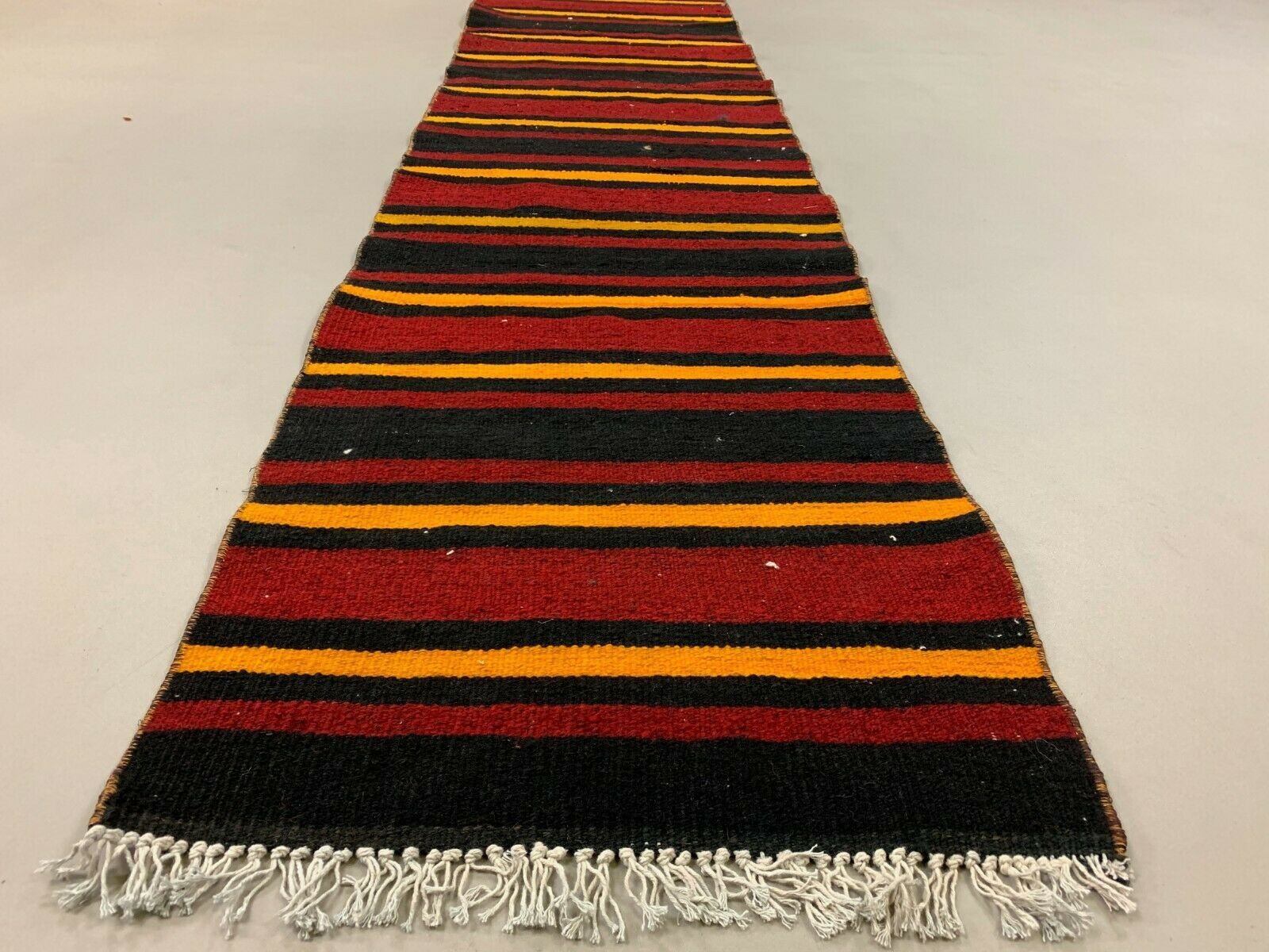 Old Turkish narrow Kilim Runner 275x54 cm, shabby chic, vintage kelim Red Black