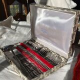 Complete stainless steel housewife