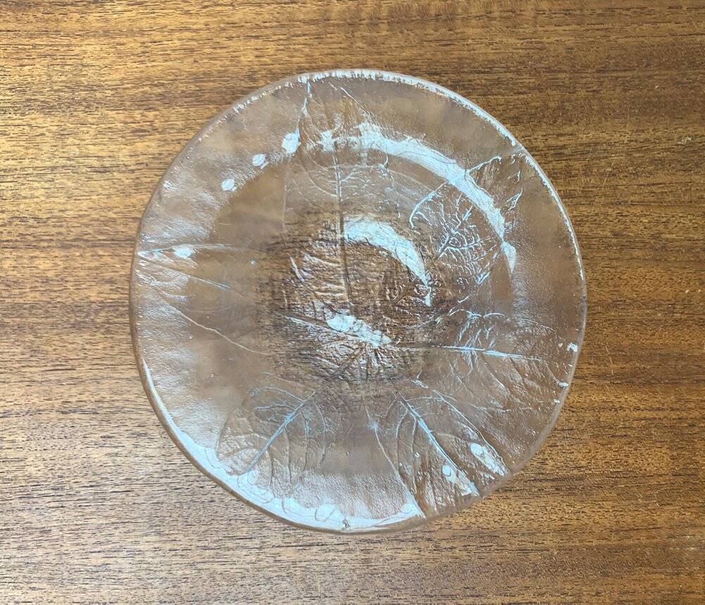 Set of 4 vintage Swedish glass bowls with floral design by Ann Wärff for Kosta Boda.