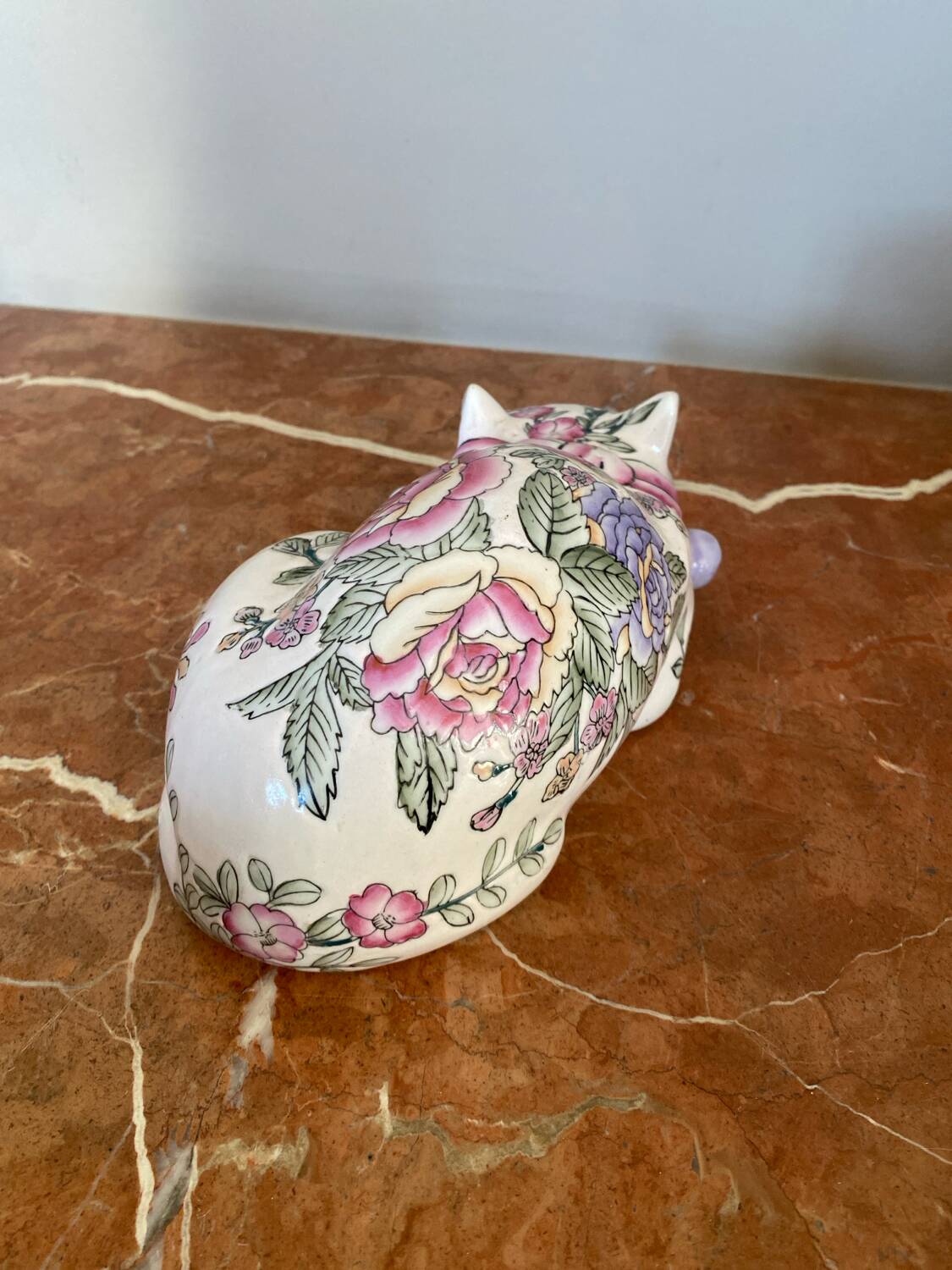 Sleeping porcelain cat