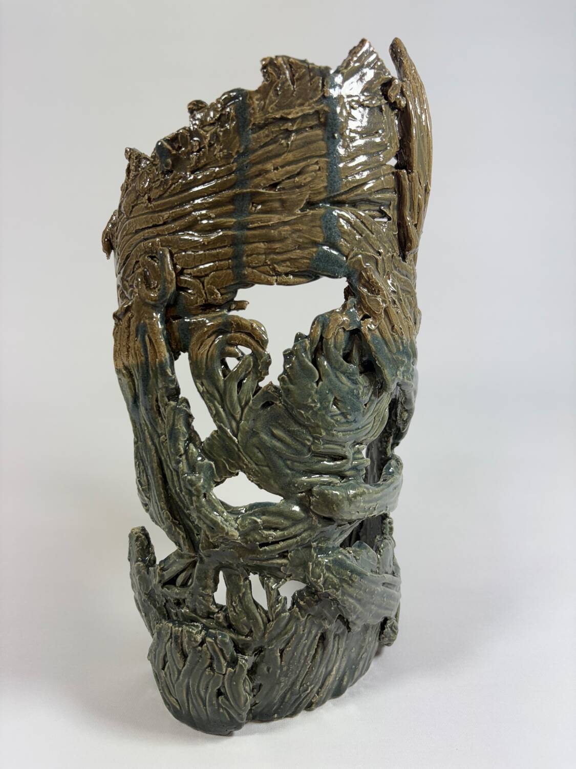 Ceramic sculpture