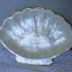 Vide poche ou porte savon en nacre blanche forme coquille st jacques