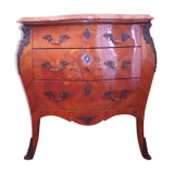 Commode galbée style louis xv
