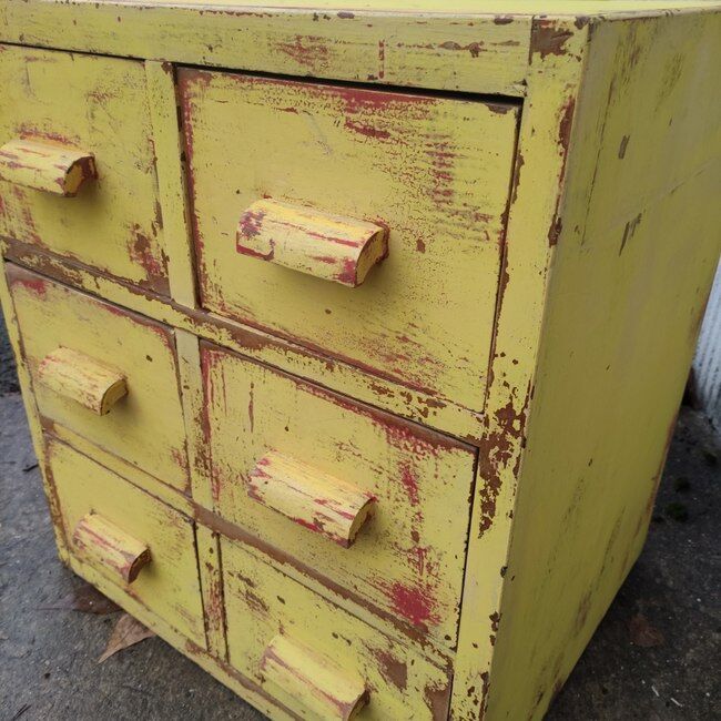 Loom furniture with drawers