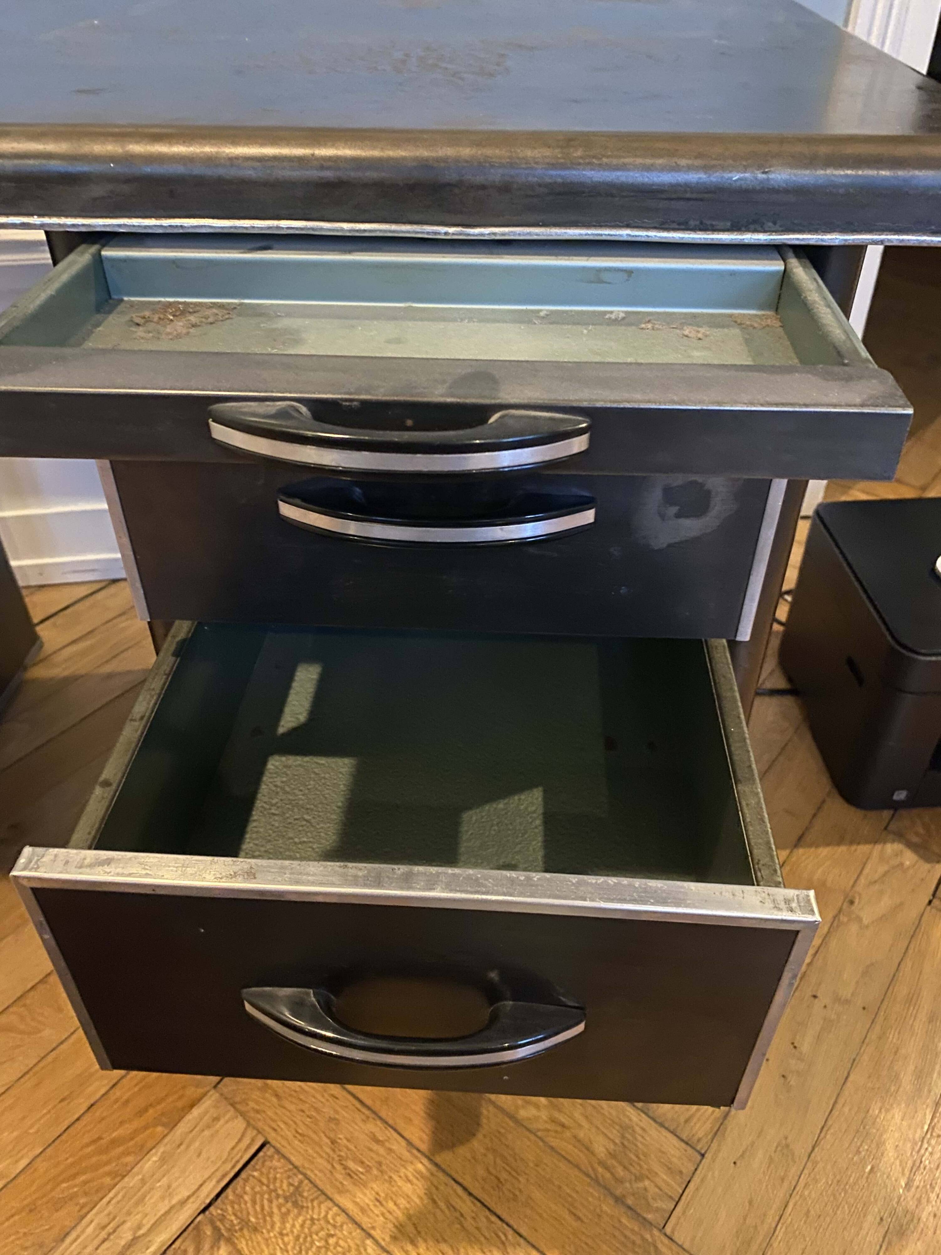 metal desk industrial style