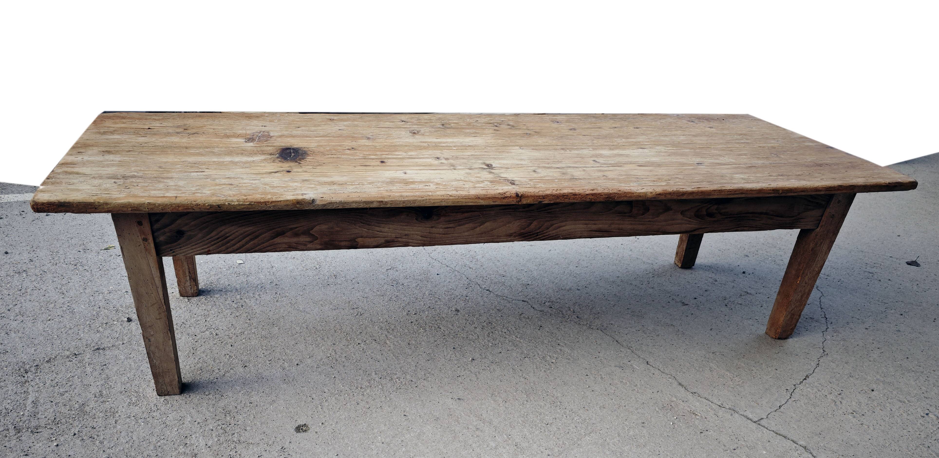 Countryside coffee table