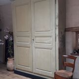Armoire ancienne, début XIX°, patine peinte d’origine