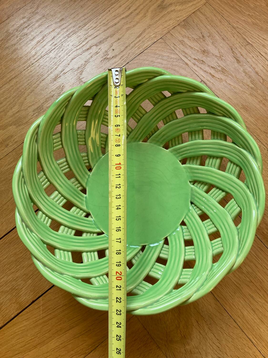 Green woven ceramic basket