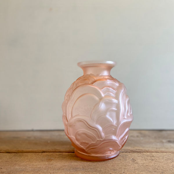 Pink satin glass "ripples" vase