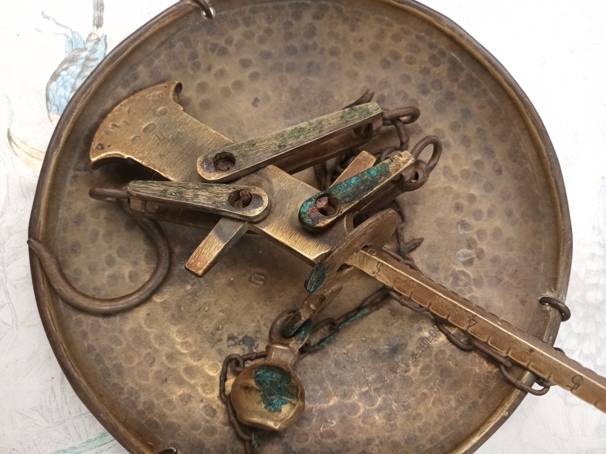 Antique copper scale