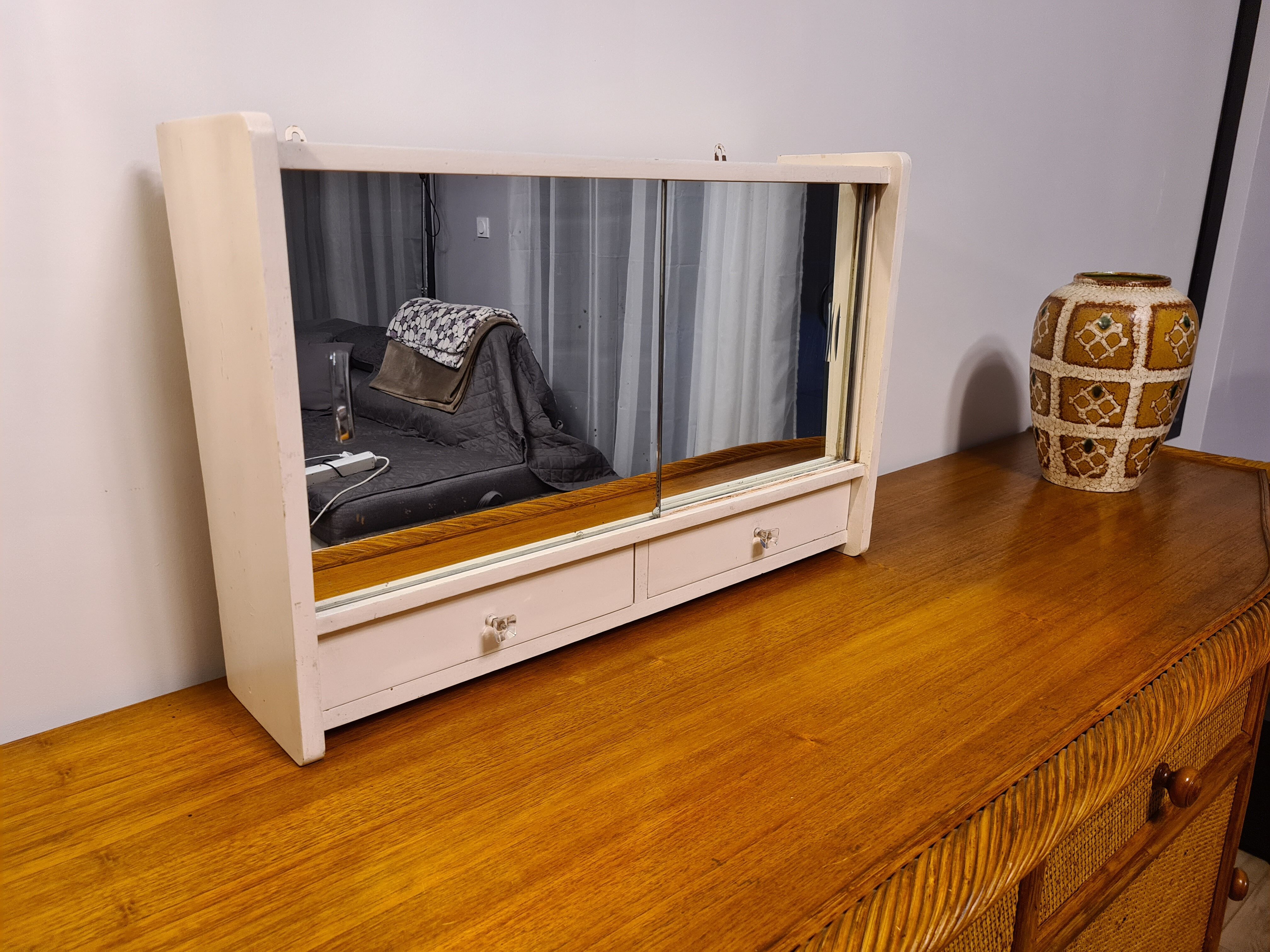 Armoire de toilette vintage année 50