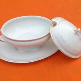 Sauceboat with lid XIXth Porcelaine de Paris