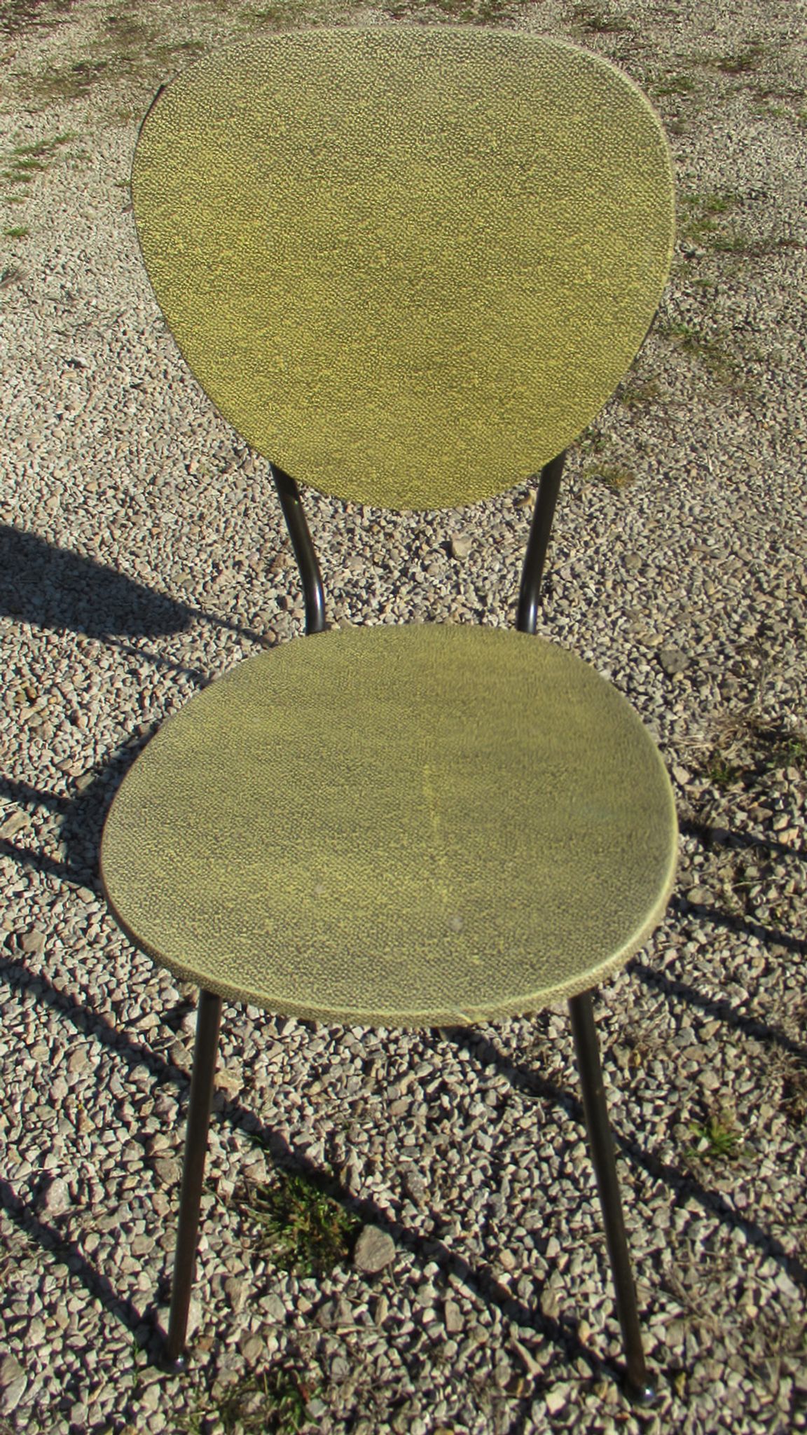 2 vintage chairs, metal and skaï