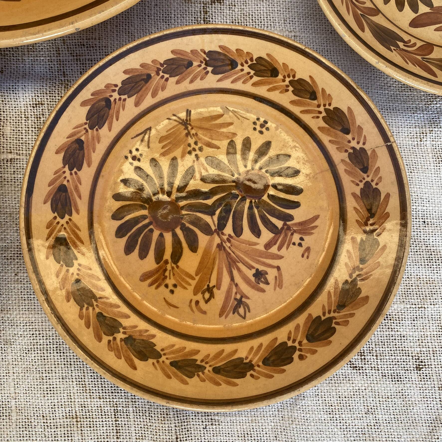 HB Quimper plates, hand-painted dessert service