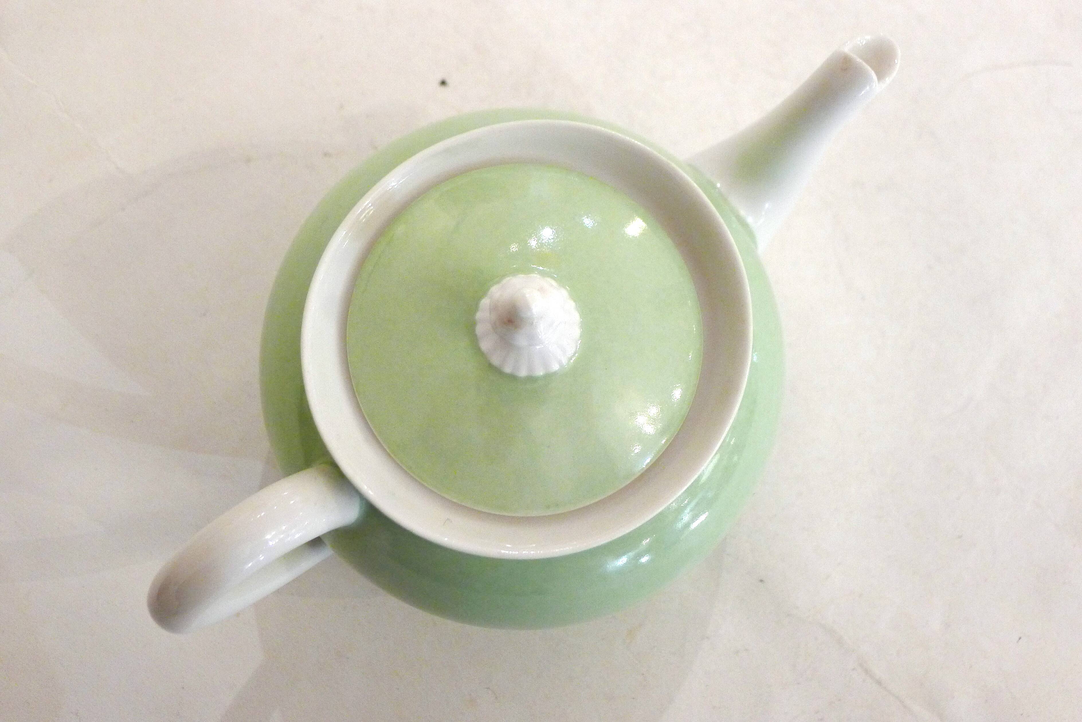 Teapot Jean Pouyat Limoges early 20th century