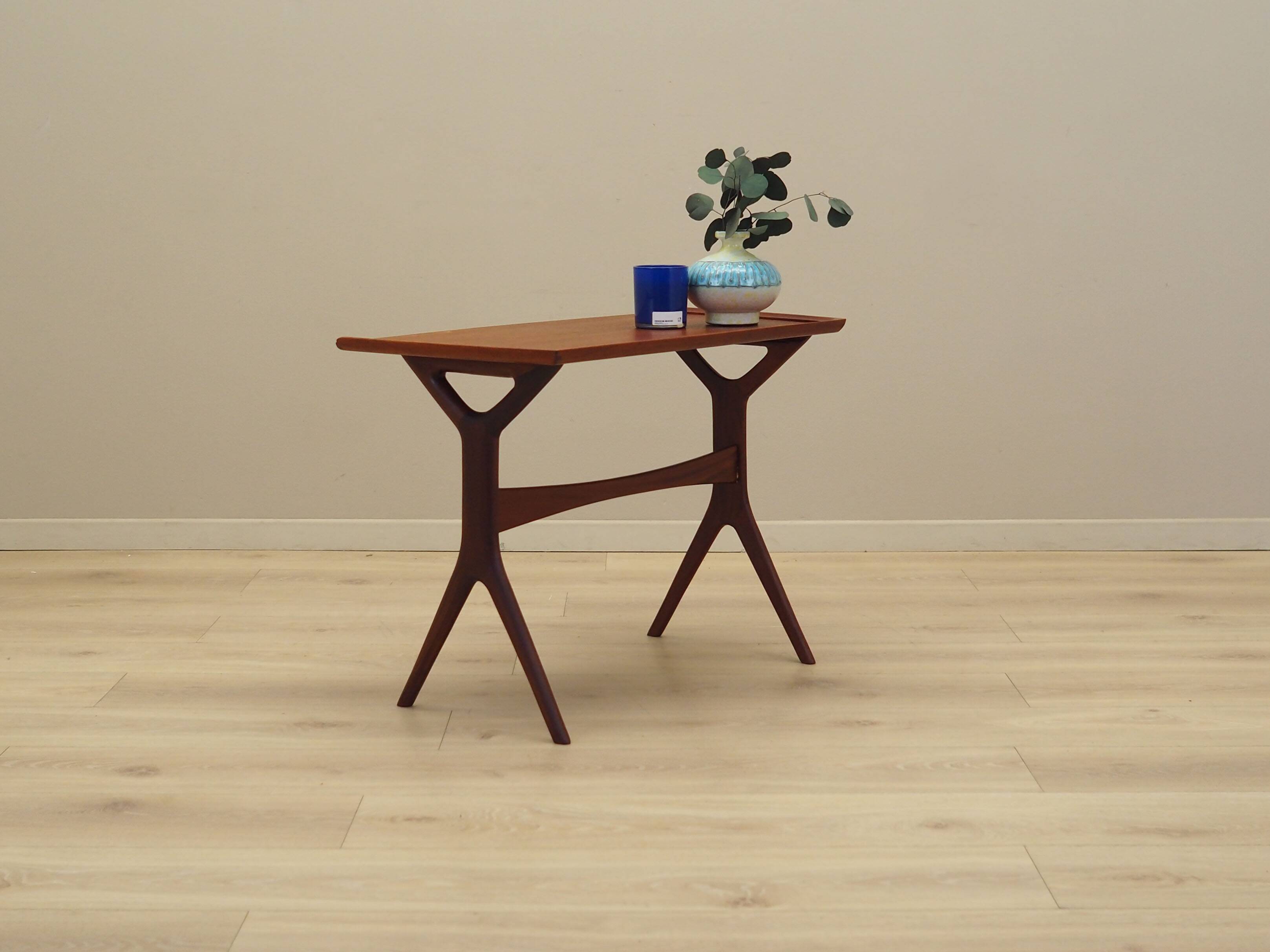 Teak coffee table, Danish design, 1970s, production: Denmark