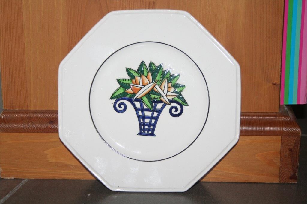 8 octagonal Longwy flowery bouquet art déco dessert plates