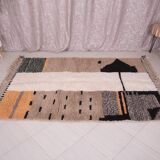 Handwoven pure wool rug, size 250 x 250 cm.