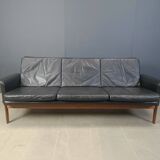 Jupiter Sofa by Finn Juhl for from France and Søn and France & Daverkosen