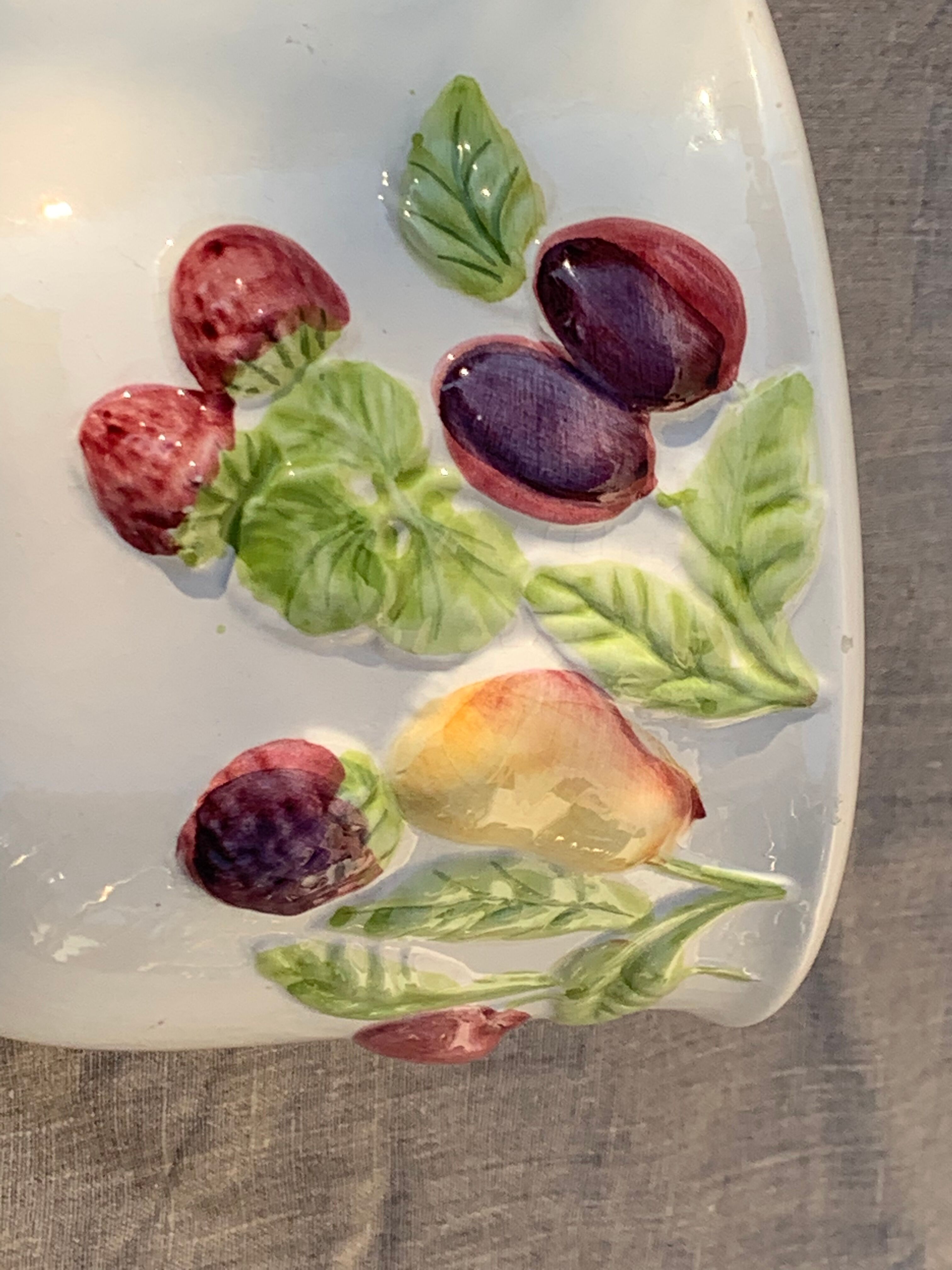 Cache pot glazed ceramic slip vintage fruits