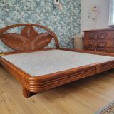Maugrion rattan bed