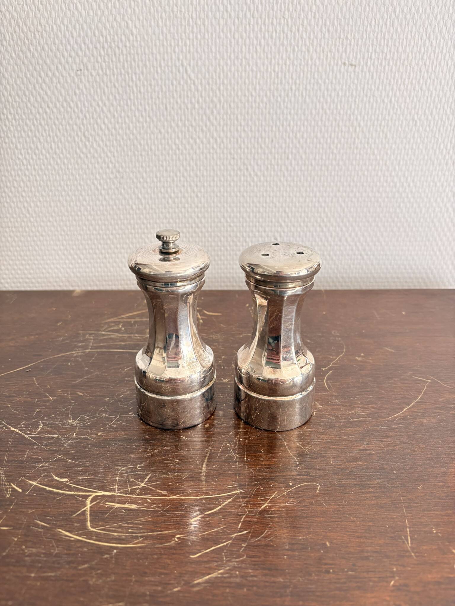 Silver Metal Art Deco Nouveau Salt and Pepper Shaker