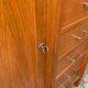 Armoire asymétrique
