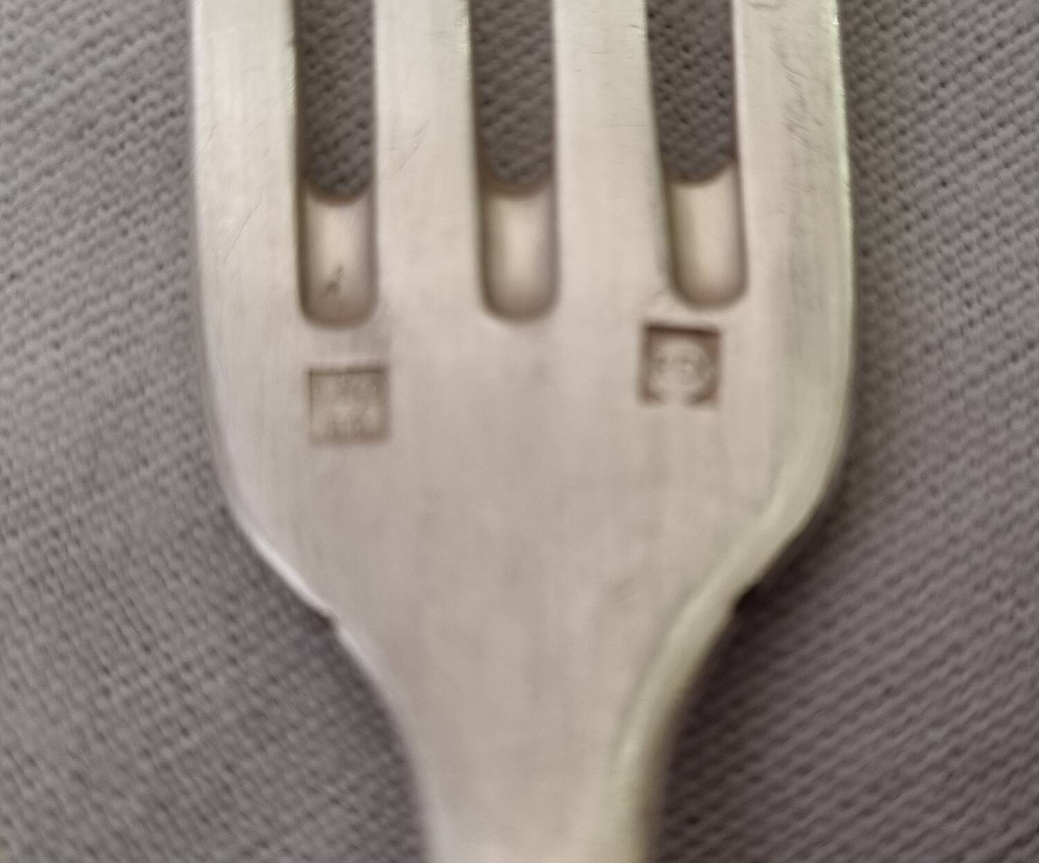 10 cake or cheese forks