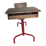 Bureau d'écolier d'architecte