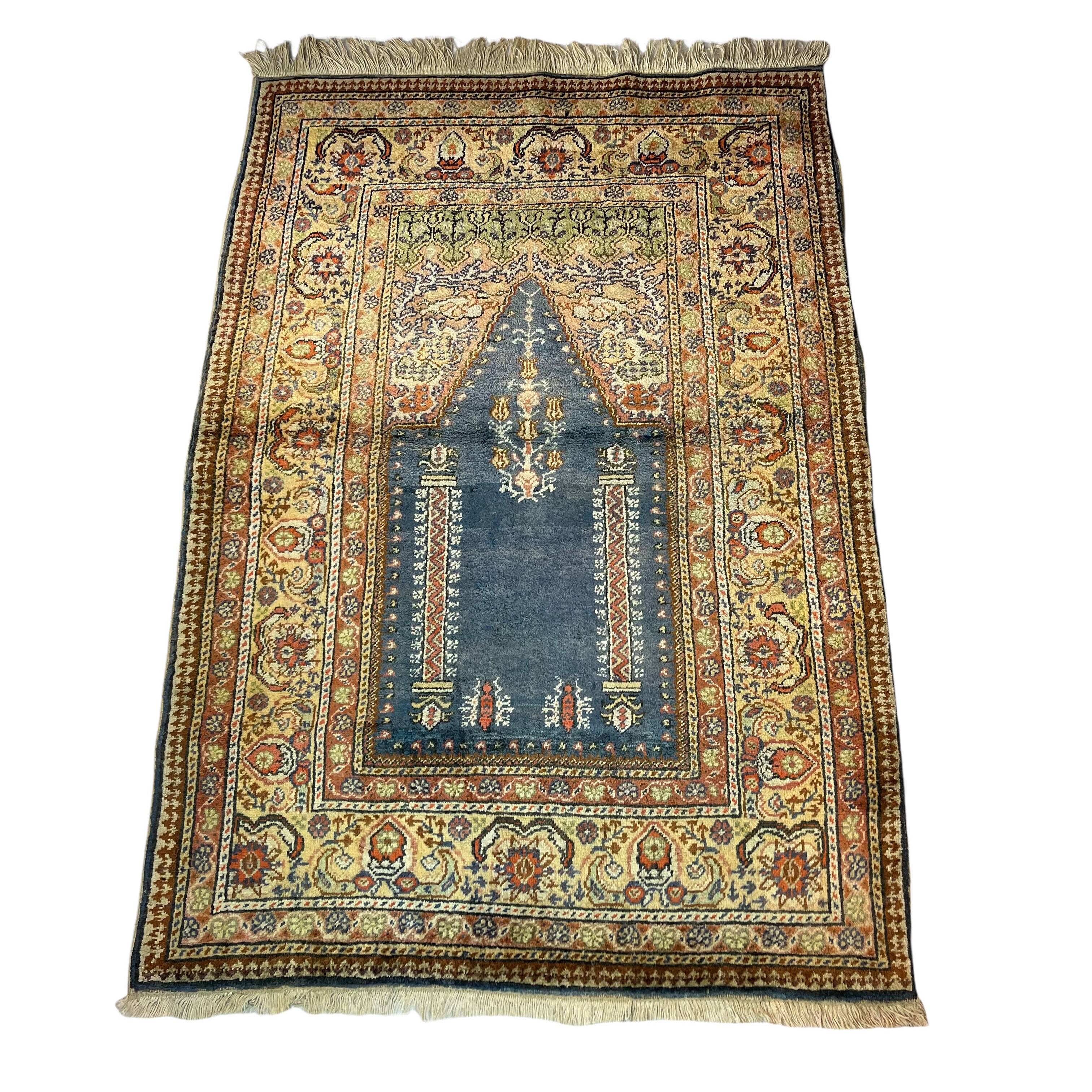 Vintage turkish silk & wool  rug ,feiner handgeknüpfter orientteppich  135x90 cm