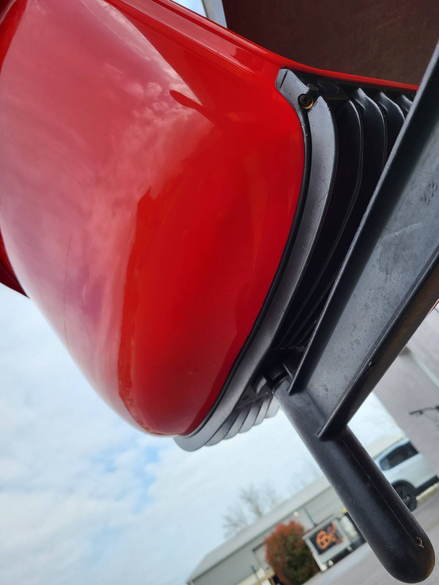 Modus table and 4 chairs Osvaldo Borsani by Tecno Italy 1970 Space Age