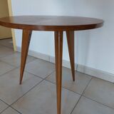 Tripod round coffee table