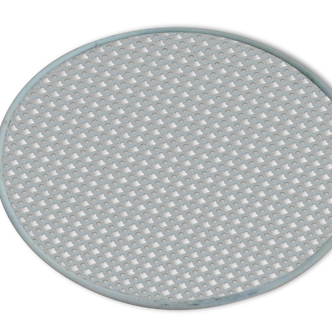 Openwork metal tray