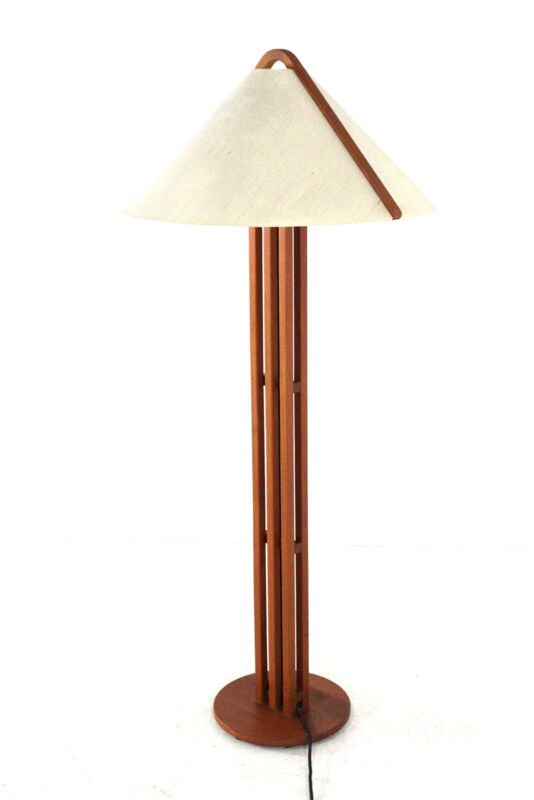 Lampe de sol Domus