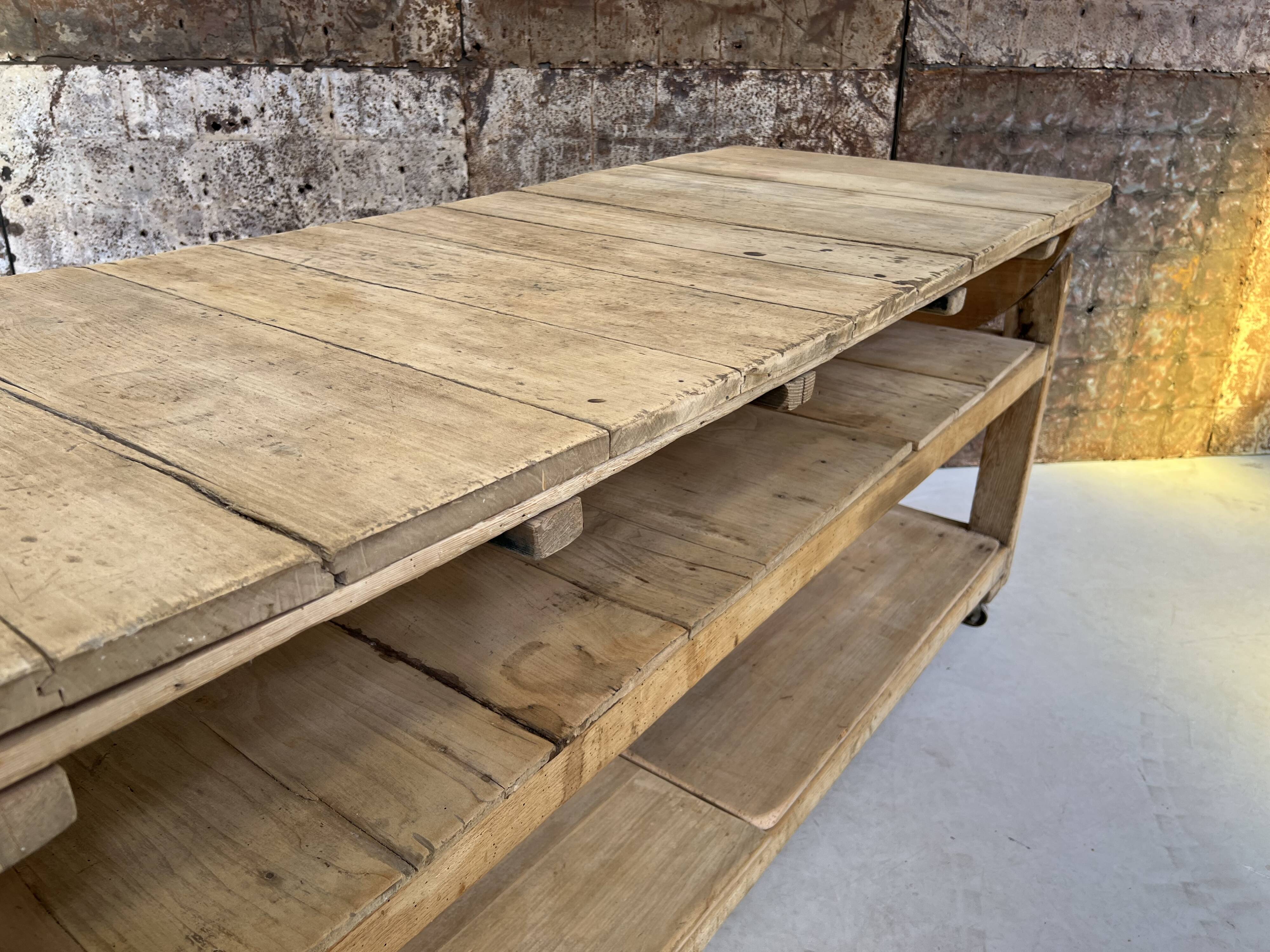 Old light wood mixer