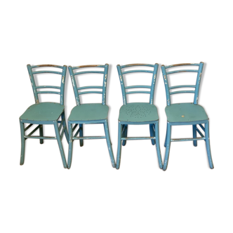 Chaises bleues